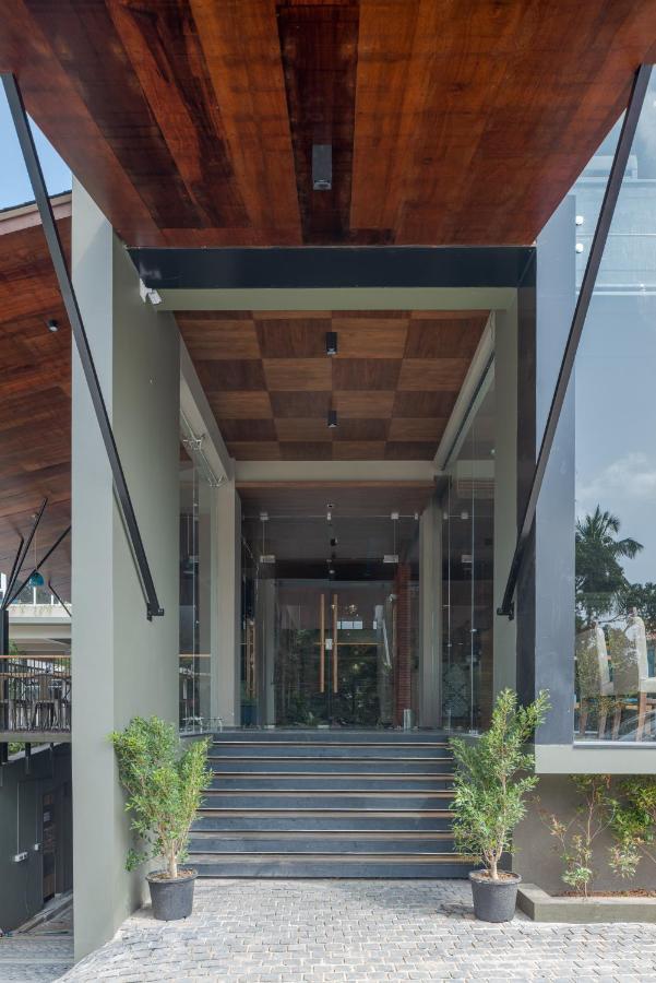 Hotel Grande Iris Sultan Bathery Exterior foto